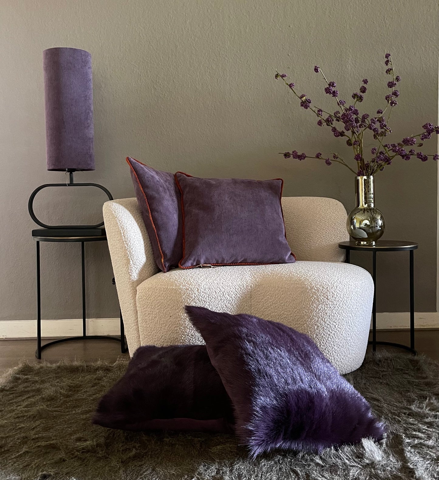 Kussen  Deep purple 50X50 cm met piping